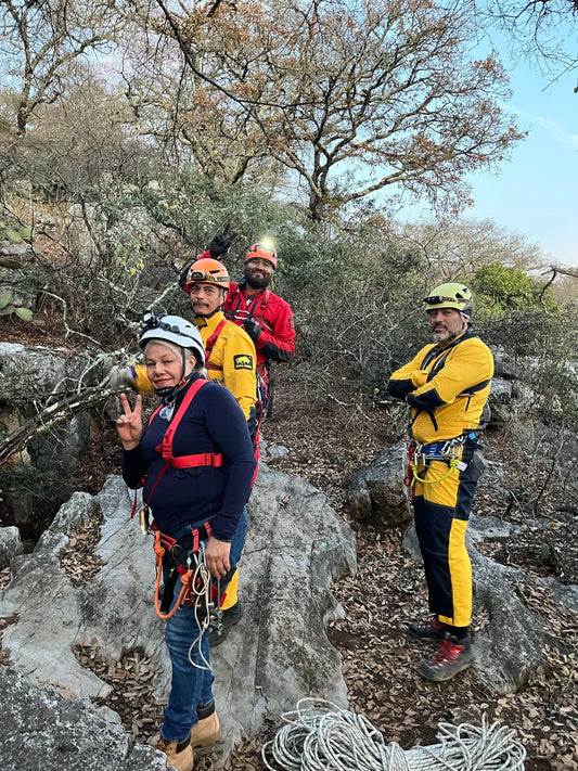 Nivel 7: Rescate en cueva - Jefe de equipo.