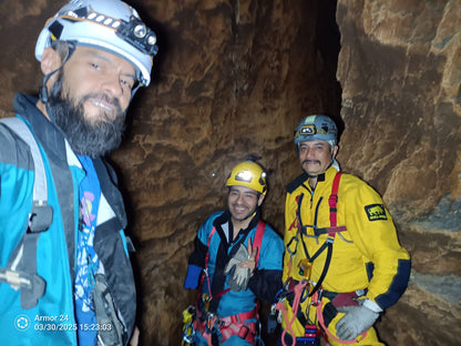Cueva Vertical 4: Pitacoches