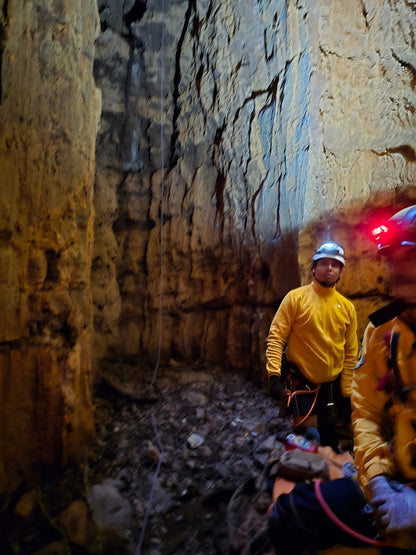 Cueva Vertical 2 : Sótano la Infiel