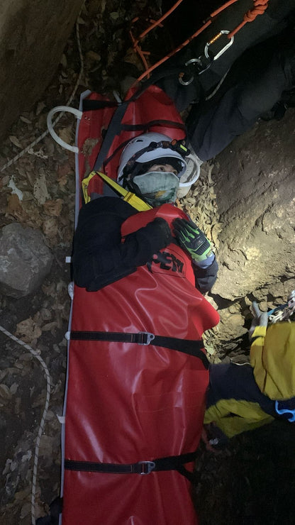 Nivel 7: Rescate en cueva - Jefe de equipo.