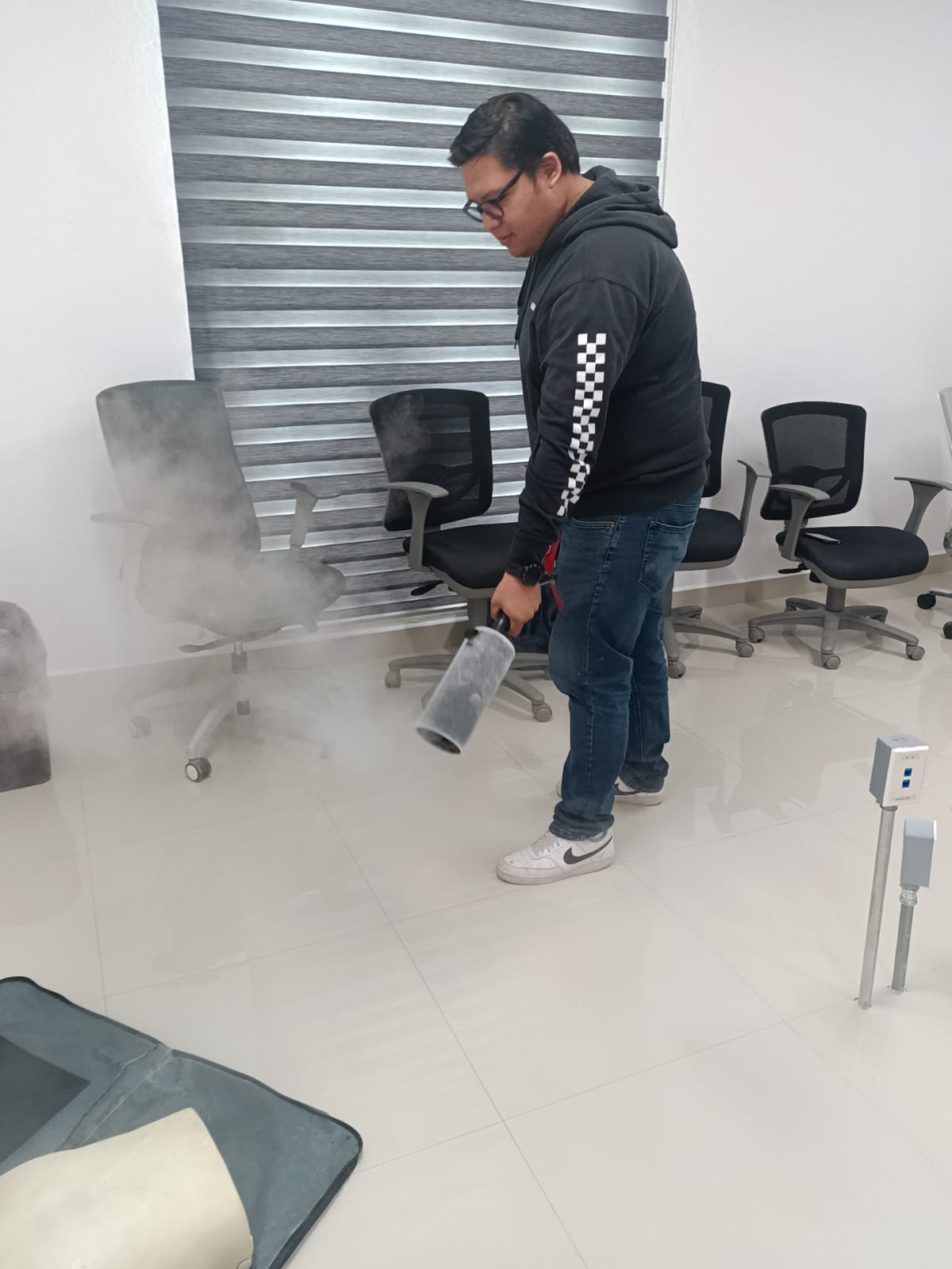 Combate a incendios - Manejo de extintores.